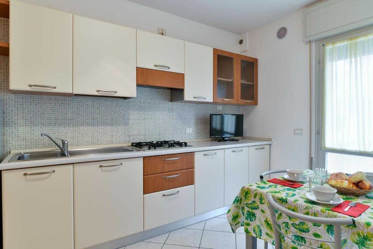 Apartamento Stella D'Oro Caorle Exterior foto